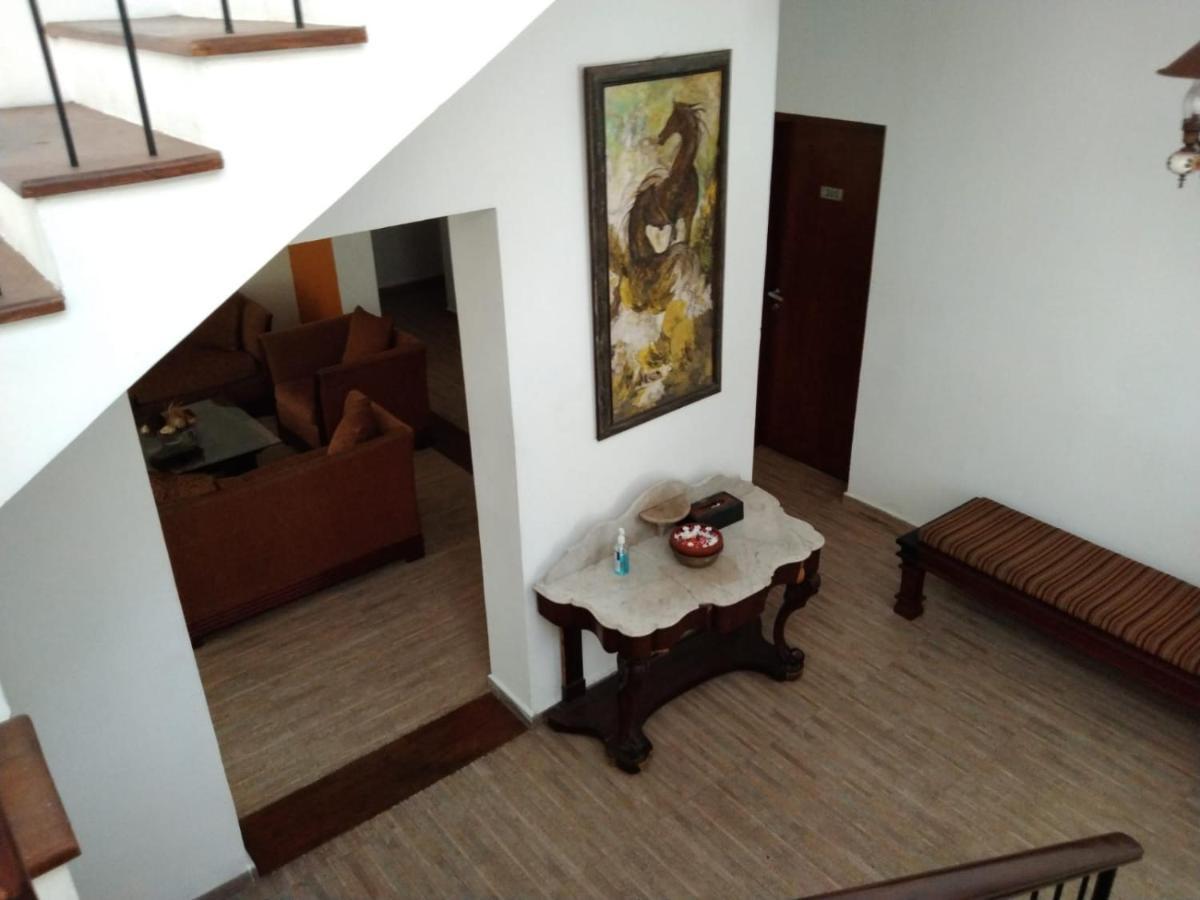 Ellen'S Place Colombo Exterior photo
