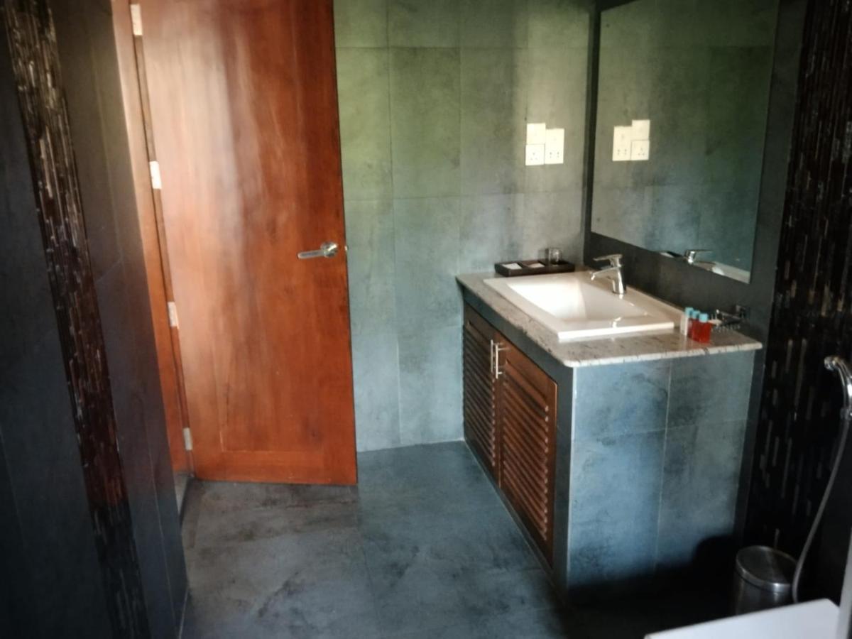Ellen'S Place Colombo Exterior photo